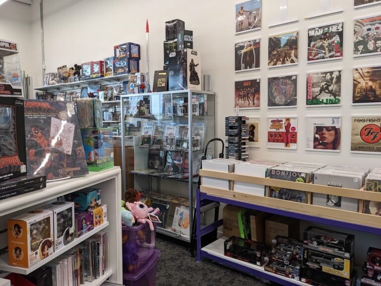 Comic Book Store Cobra Collectibles Winnipeg Manitoba