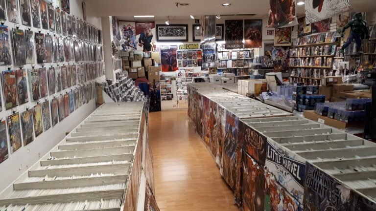 Comic Book Store Readers' Nook Cobourg Ontario Comic Book Store Readers' Nook Cobourg Ontario