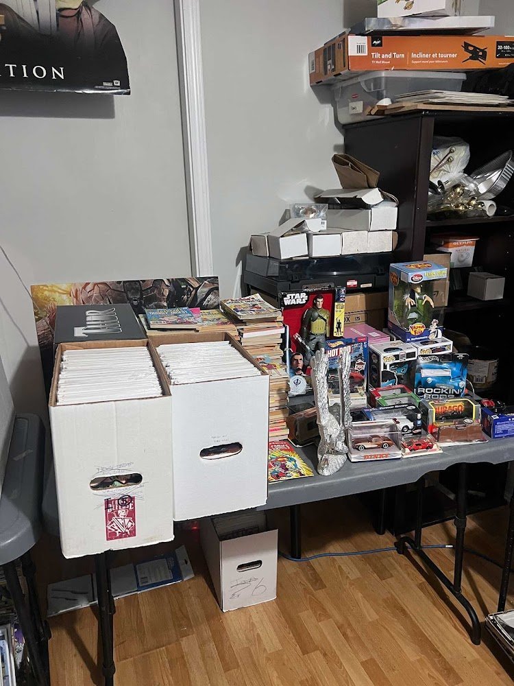 Comic Book Store GNU Books Oshawa ON Comic Book Store GNU Books Oshawa ON