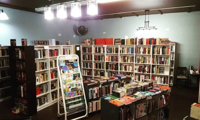 Comic Book Store Toyratt Retro Games And Vinyl Records VHS Tapes Milton Ontario