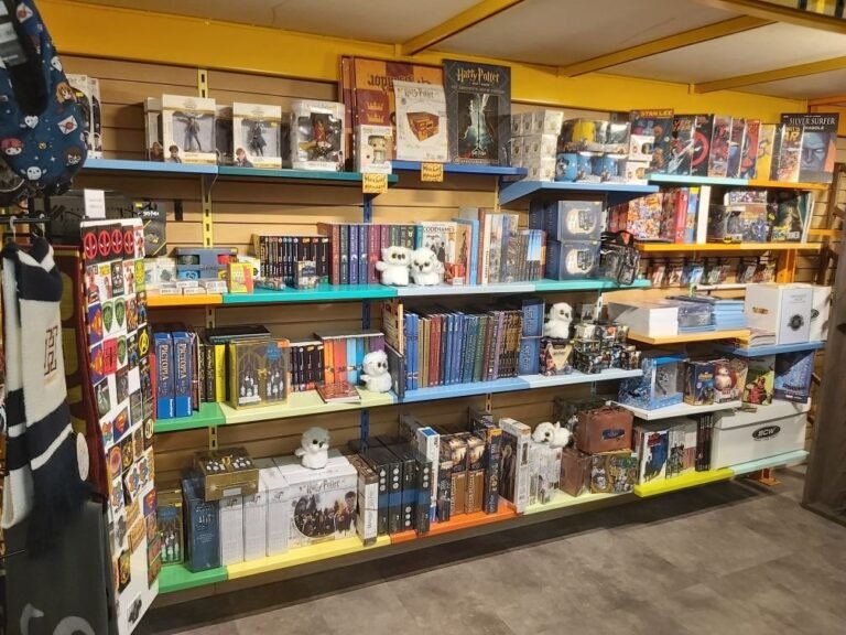 Comic Book Store Boutique Imaginaire Trois-Rivières Central, QC Trois-Rivières Quebec